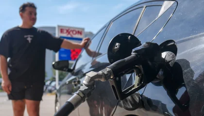 gas-pump-gty-jef-261014_1791994021498_hpMain_16x9