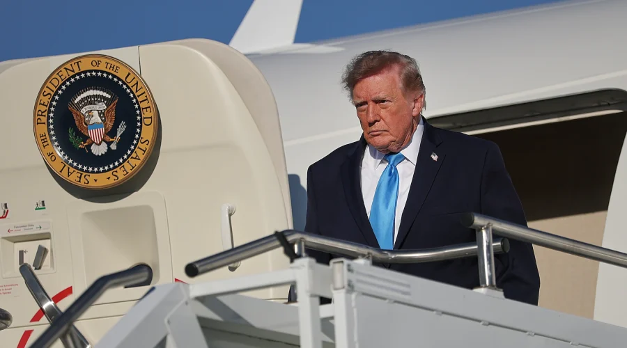 trump-nebraska-arrival_1791268968033_hpMain_16x9