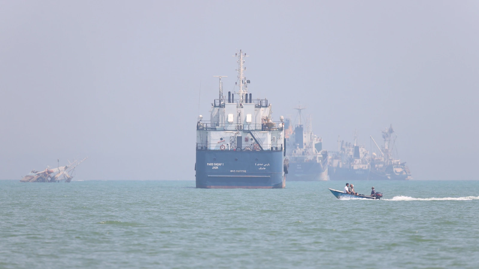 BANDAR-ABBAS-HORMUZ-20260614-rt-jh_1781442242080_hpMain_16x9