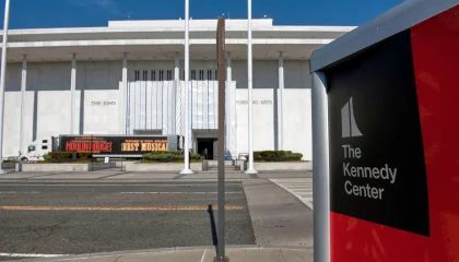 TrumpKennedyCenter2_1781925668507_hpMain_16x9