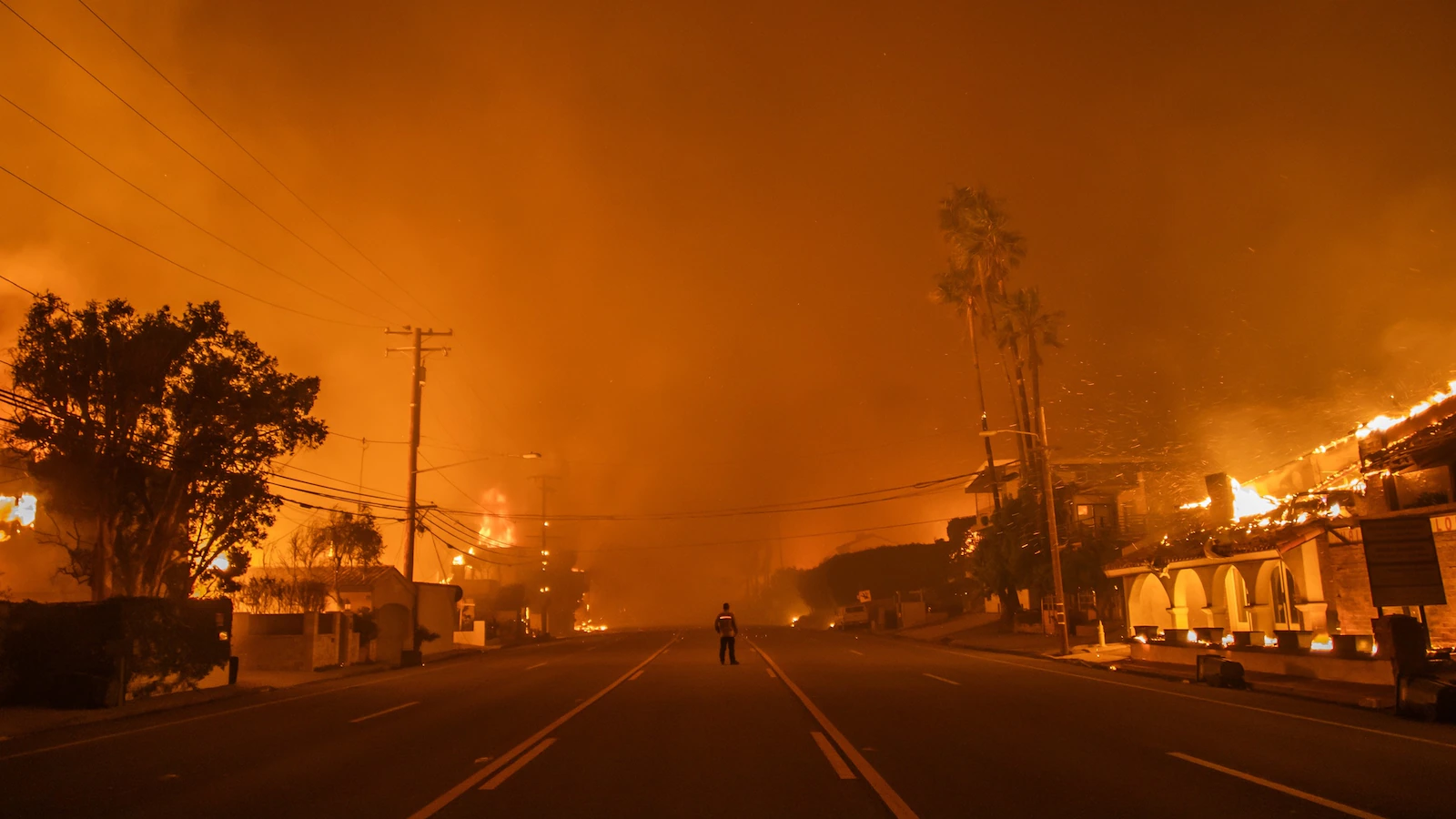 calif-fire22-gty-ml-250108_1736353048200_hpMain_16x9