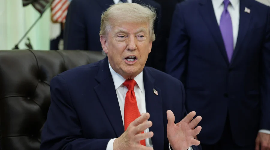 donald-trump-5-gty-gmh-260611_1781208944550_hpMain_16x9