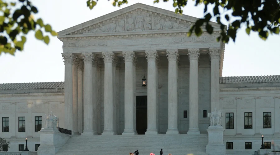 scotus-2-rt-gmh-260611_1781182240286_hpMain_16x9