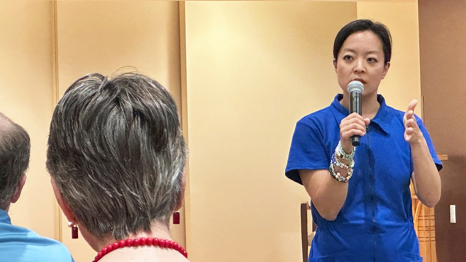 francesca-hong-ap-jt-260716_1784236957355_hpMain_16x9