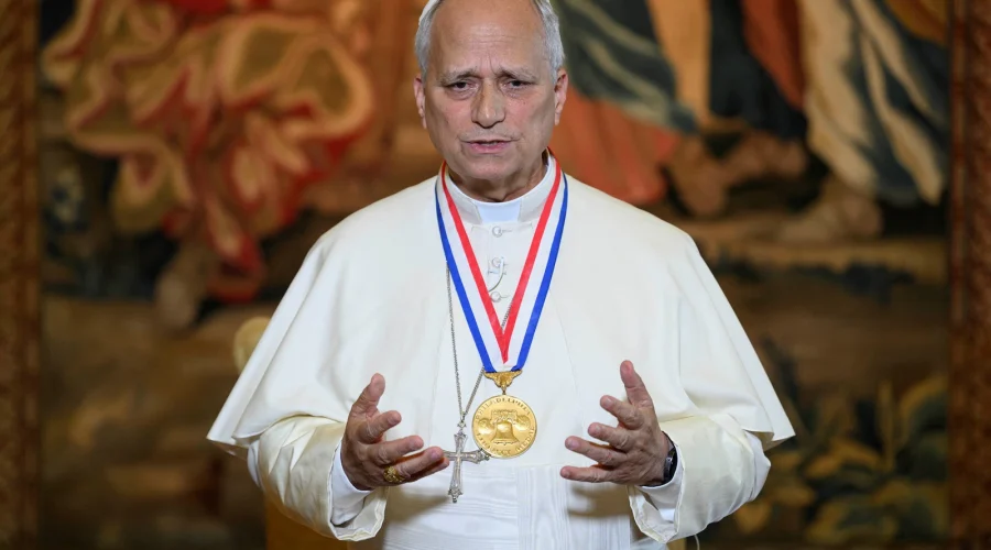 pope-leo-lliberty-medal-five-260703_1783103730424_hpMain_16x9