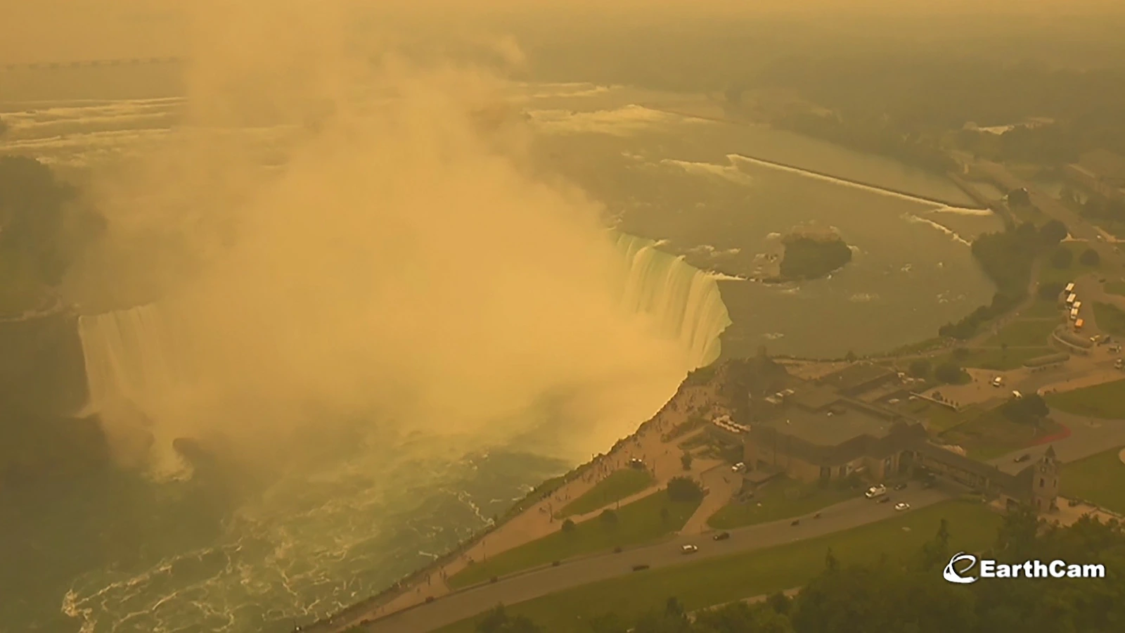 smoke-niagara-ht-gmh-260715_1784132964923_hpMain_2_16x9