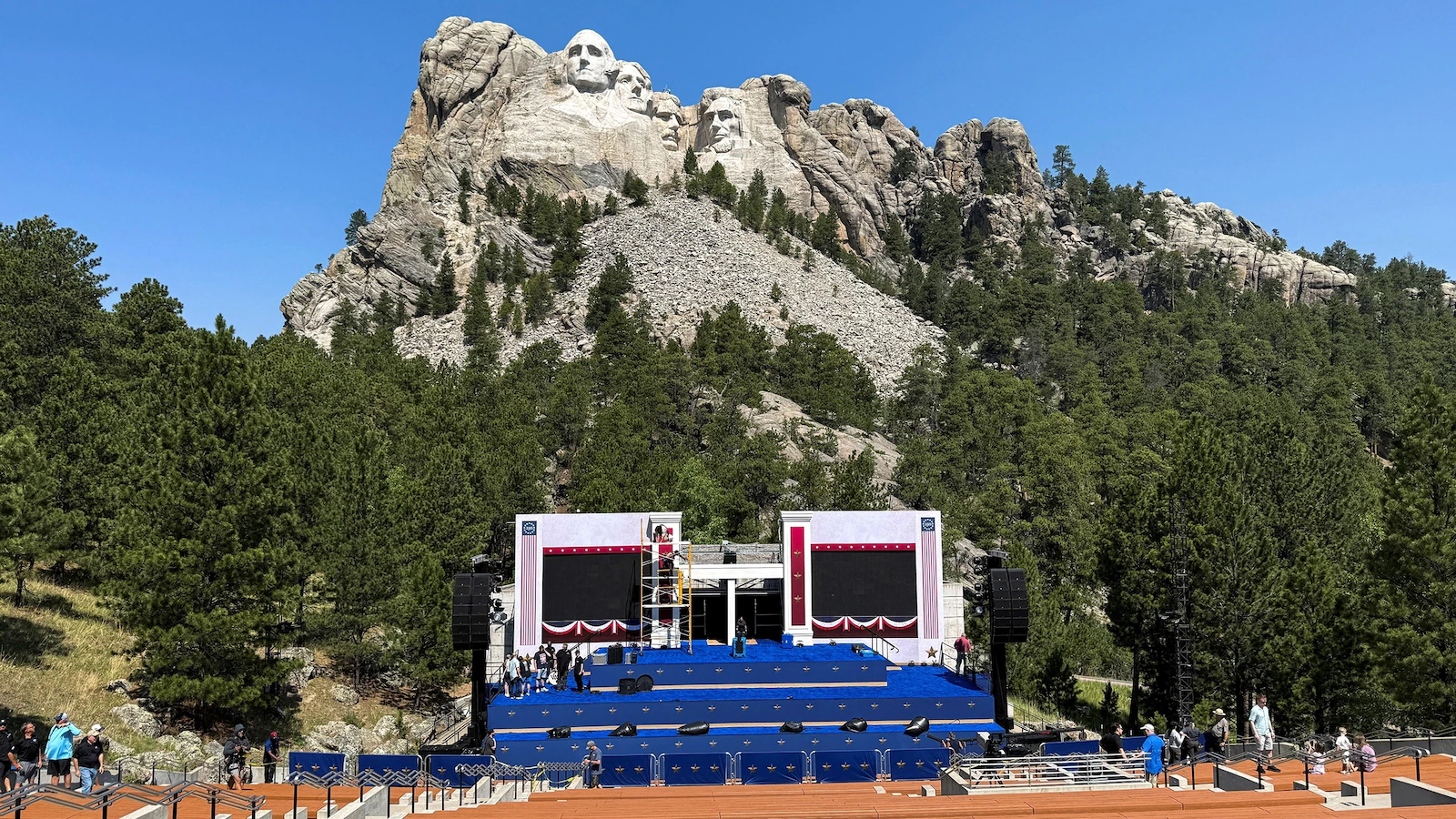 stage-mount-rushmore-rt-jt-260703_1783089332570_hpMain_16x9