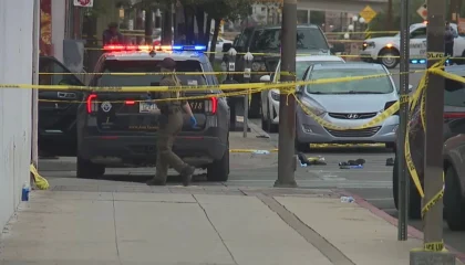 tucson-shooting-three-hd-bh-260719_1784480361347_hpMain_16x9