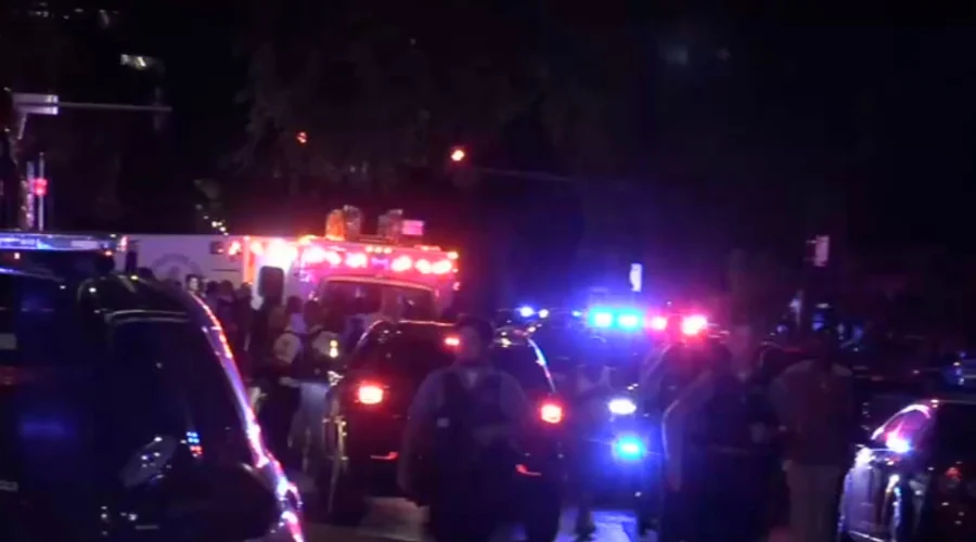 Chicago-police-park-shooting-hd-bh-260830_1788095061506_hpMain_16x9