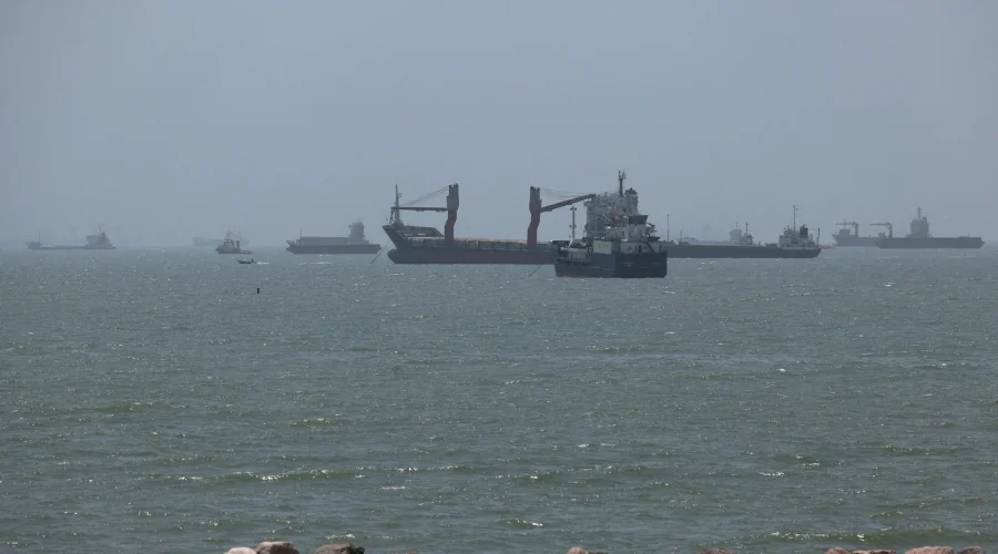Hormuz-DB-260827_1787812710712_hpMain_16x9