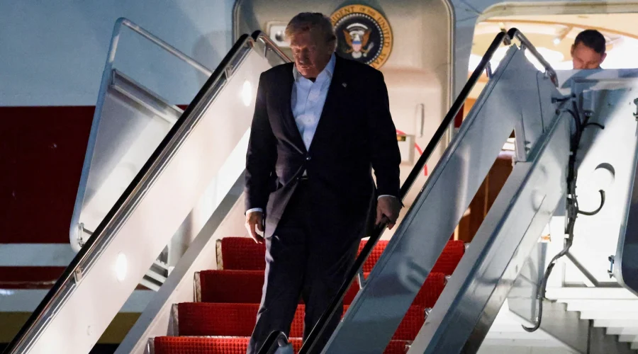 USA-TRUMP-AIRFORCEONE_1786676479553_hpMain_16x9