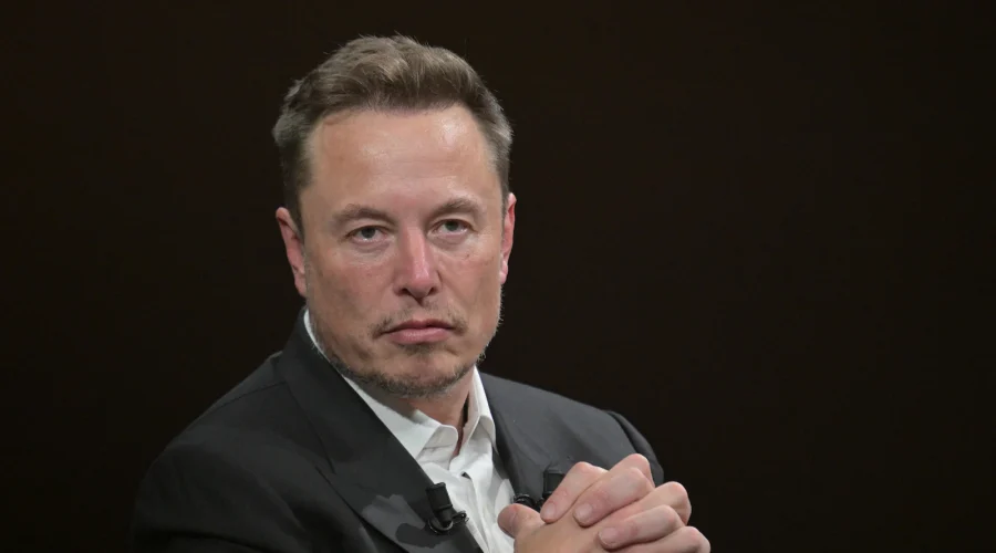 elon-musk-1-gty-gmh-260707_1783432074279_hpMain_2_16x9