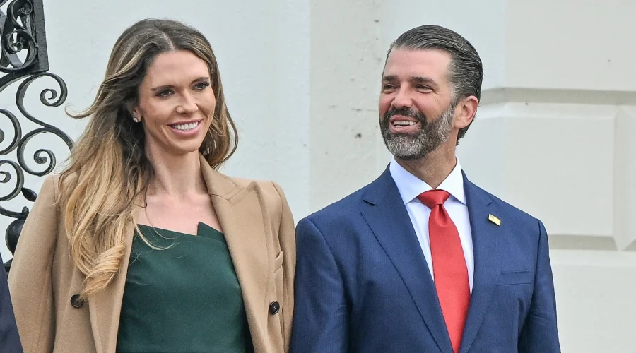 donald-jr-bettina-gty-jt-260915_1789505862794_hpMain_16x9