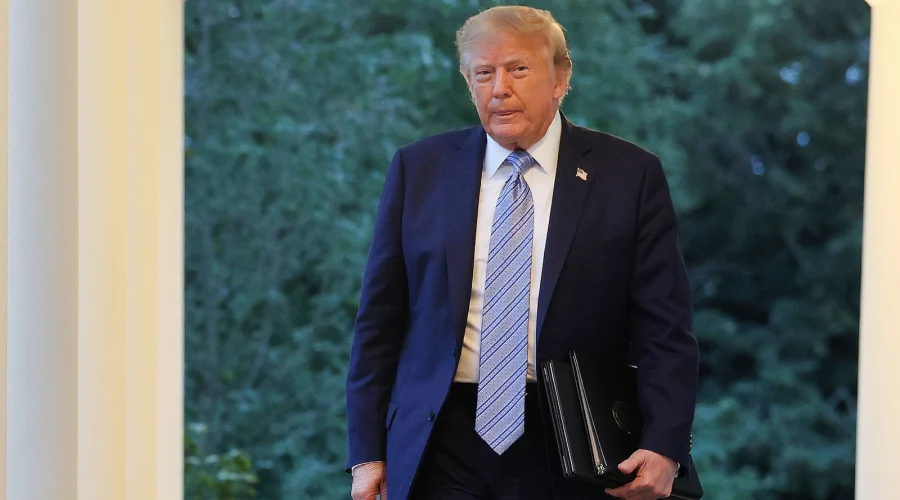 donald-trump-8-gty-gmh-260918_1789760439040_hpMain_16x9